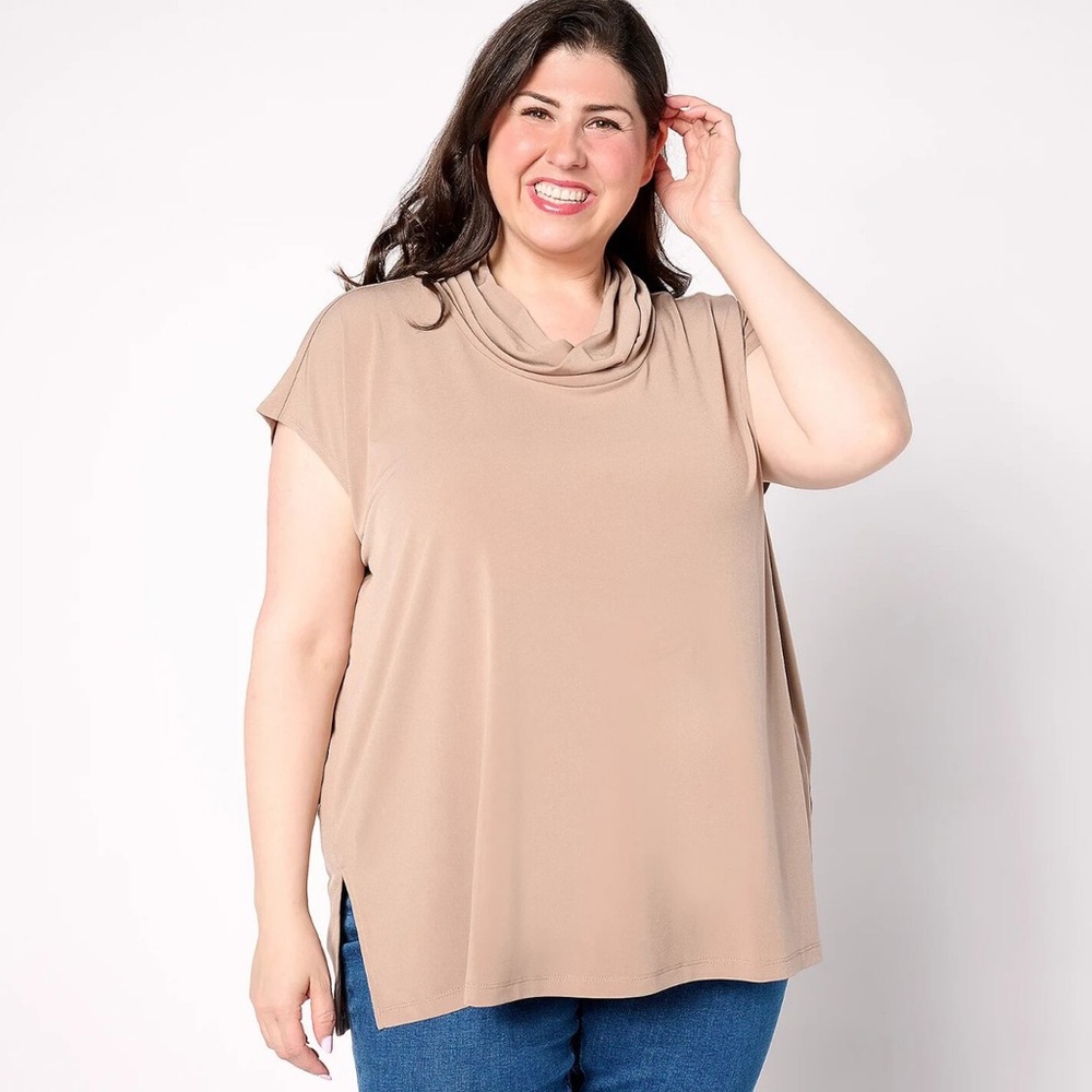 Susan Graver Tan Cowl Neck Modern Essentials Liquid Knit Tuinc in Taupe‎